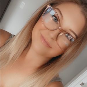 Meet your Posher, Alannah